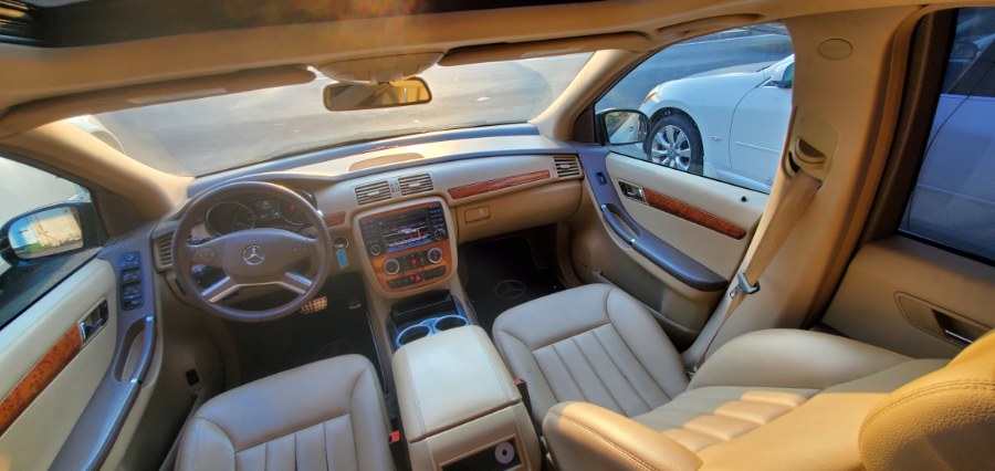 Used Mercedes-Benz R-Class 4MATIC 4dr 3.5L 2009 | Rubber Bros Auto World. Brooklyn, New York Used Mercedes-Benz R-Class 4MATIC 4dr 3.5L 2009 | Rubber Bros Auto World. Brooklyn, New York