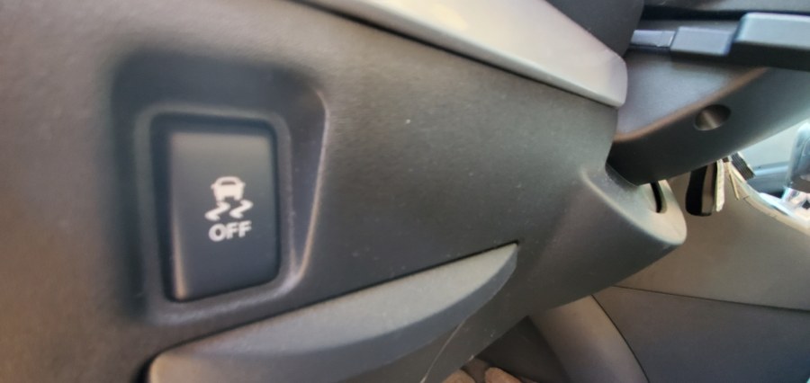 Used Nissan Sentra 4dr Sdn I4 CVT 2.0 SR 2012 | Rubber Bros Auto World. Brooklyn, New York Used Nissan Sentra 4dr Sdn I4 CVT 2.0 SR 2012 | Rubber Bros Auto World. Brooklyn, New York