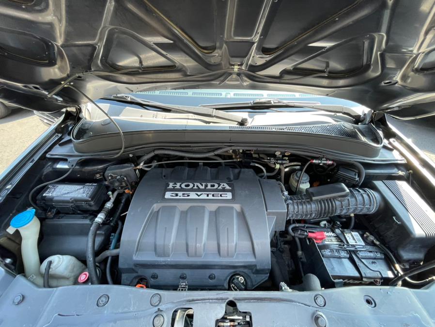 Used Honda Pilot 4WD 4dr EX-L 2008 | Auto Match LLC. Waterbury, Connecticut Used Honda Pilot 4WD 4dr EX-L 2008 | Auto Match LLC. Waterbury, Connecticut