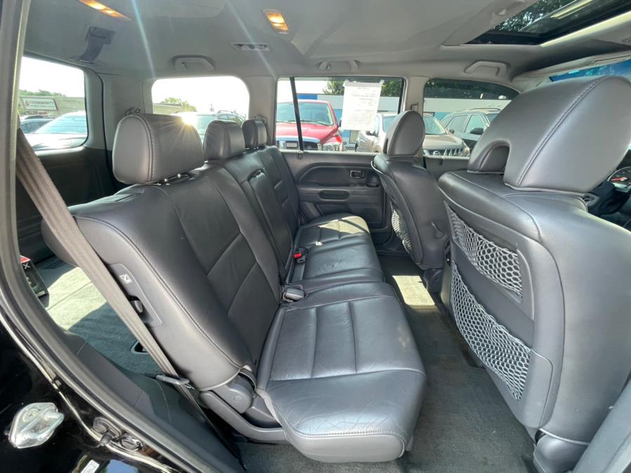Used Honda Pilot 4WD 4dr EX-L 2008 | Auto Match LLC. Waterbury, Connecticut Used Honda Pilot 4WD 4dr EX-L 2008 | Auto Match LLC. Waterbury, Connecticut