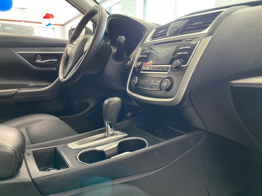 2016 Nissan Altima 4dr Sdn I4 2.5 S, available for sale in Inwood, New York | 5 Towns Drive. Inwood, New York 2016 Nissan Altima 4dr Sdn I4 2.5 S, available for sale in Inwood, New York | 5 Towns Drive. Inwood, New York
