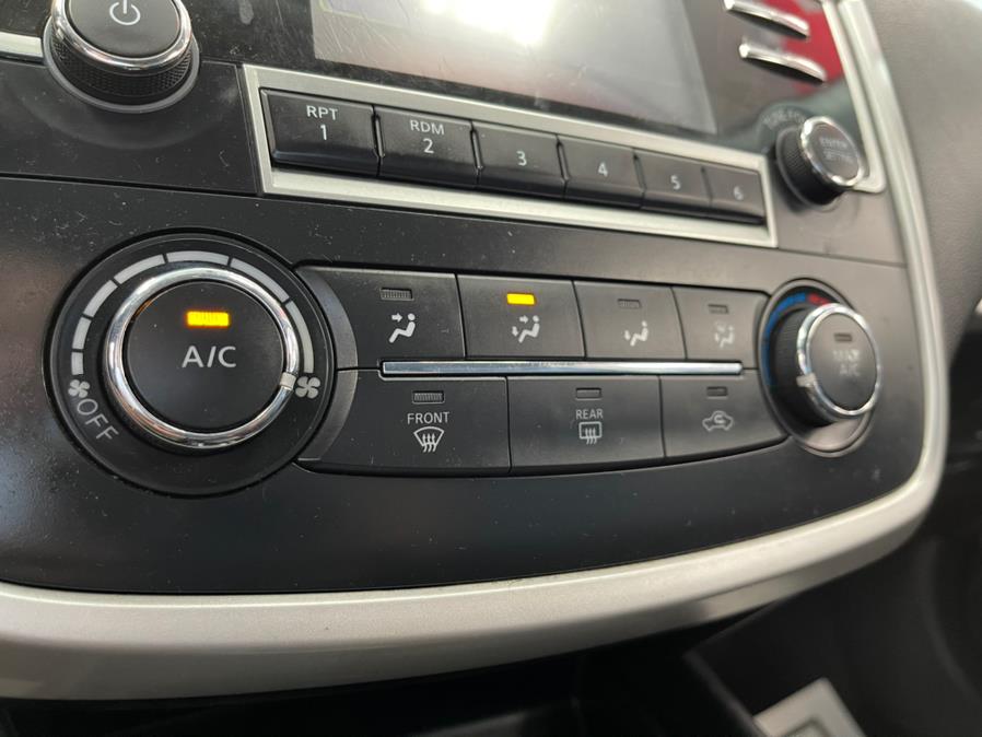 2016 Nissan Altima 4dr Sdn I4 2.5 S, available for sale in Inwood, New York | 5 Towns Drive. Inwood, New York 2016 Nissan Altima 4dr Sdn I4 2.5 S, available for sale in Inwood, New York | 5 Towns Drive. Inwood, New York