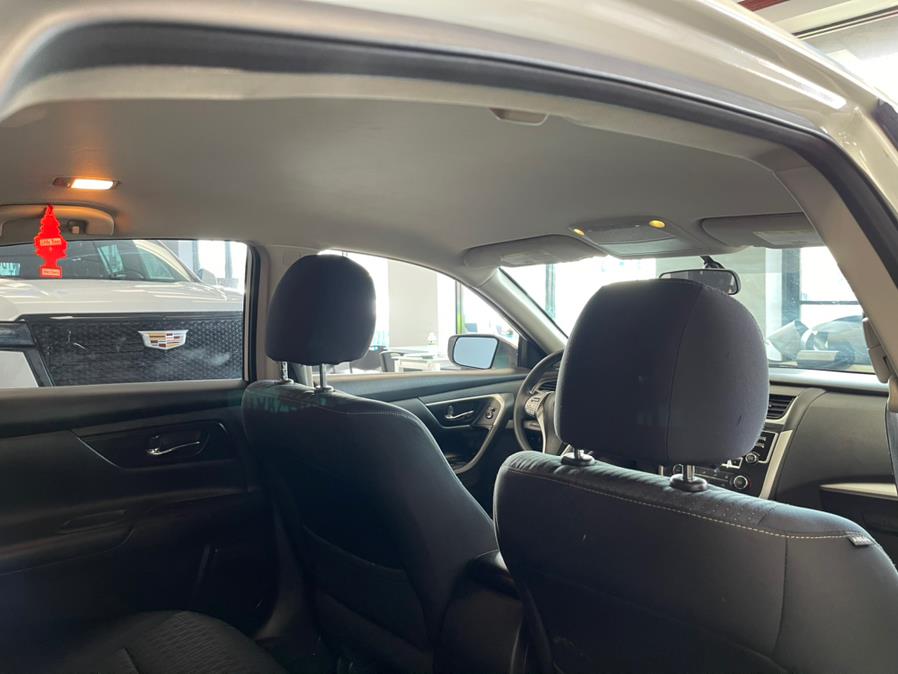 2016 Nissan Altima 4dr Sdn I4 2.5 S, available for sale in Inwood, New York | 5 Towns Drive. Inwood, New York 2016 Nissan Altima 4dr Sdn I4 2.5 S, available for sale in Inwood, New York | 5 Towns Drive. Inwood, New York