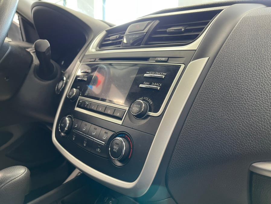 2016 Nissan Altima 4dr Sdn I4 2.5 S, available for sale in Inwood, New York | 5 Towns Drive. Inwood, New York 2016 Nissan Altima 4dr Sdn I4 2.5 S, available for sale in Inwood, New York | 5 Towns Drive. Inwood, New York
