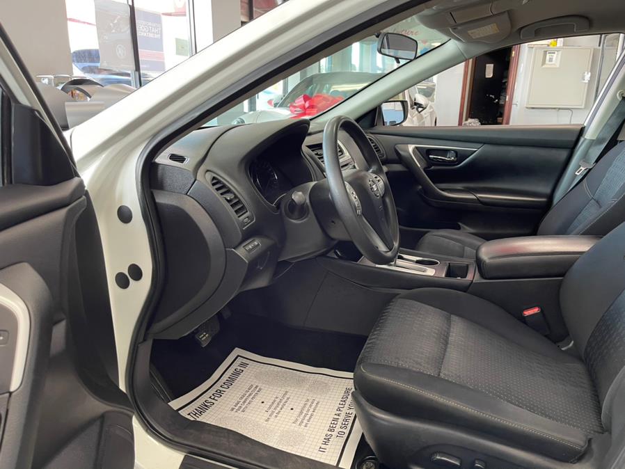 2016 Nissan Altima 4dr Sdn I4 2.5 S, available for sale in Inwood, New York | 5 Towns Drive. Inwood, New York 2016 Nissan Altima 4dr Sdn I4 2.5 S, available for sale in Inwood, New York | 5 Towns Drive. Inwood, New York