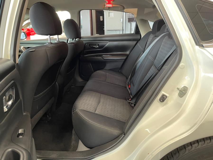 2016 Nissan Altima 4dr Sdn I4 2.5 S, available for sale in Inwood, New York | 5 Towns Drive. Inwood, New York 2016 Nissan Altima 4dr Sdn I4 2.5 S, available for sale in Inwood, New York | 5 Towns Drive. Inwood, New York