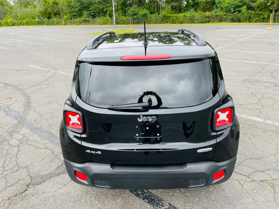 2015 Jeep Renegade 4WD 4dr Latitude, available for sale in New Britain, Connecticut | Supreme Automotive. New Britain, Connecticut 2015 Jeep Renegade 4WD 4dr Latitude, available for sale in New Britain, Connecticut | Supreme Automotive. New Britain, Connecticut