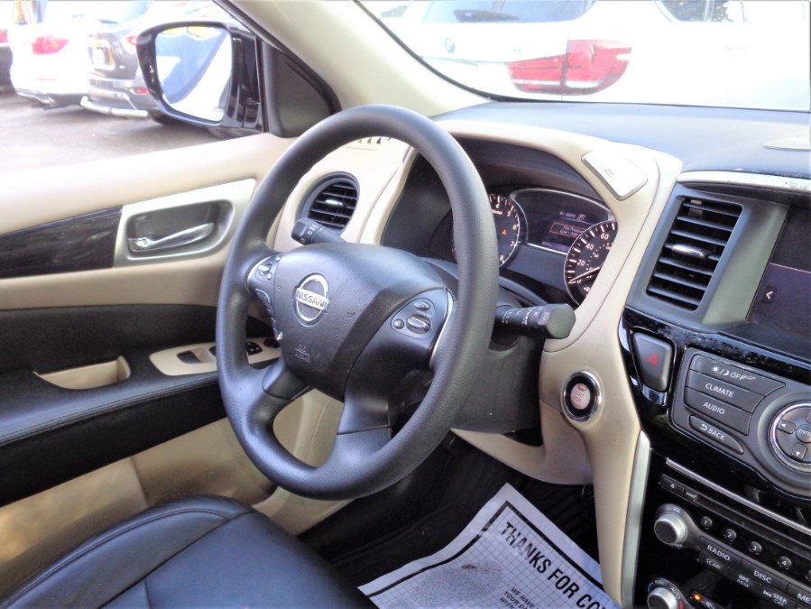 Used Nissan Pathfinder 4x4 S 2017 | Sunrise of Elmont. Elmont, New York Used Nissan Pathfinder 4x4 S 2017 | Sunrise of Elmont. Elmont, New York
