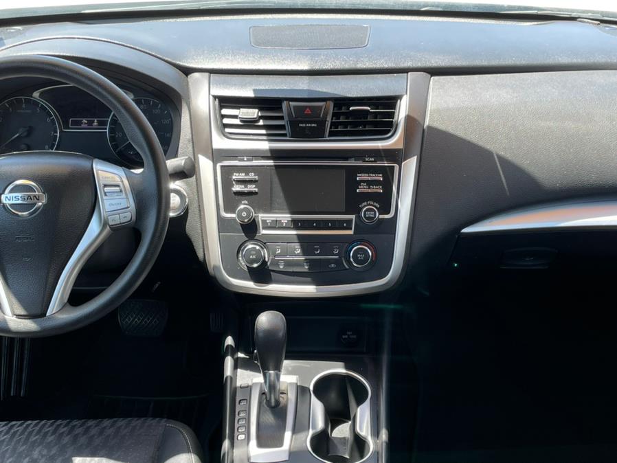 2017 Nissan Altima 2.5 S Sedan, available for sale in Corona, California | Green Light Auto. Corona, California 2017 Nissan Altima 2.5 S Sedan, available for sale in Corona, California | Green Light Auto. Corona, California