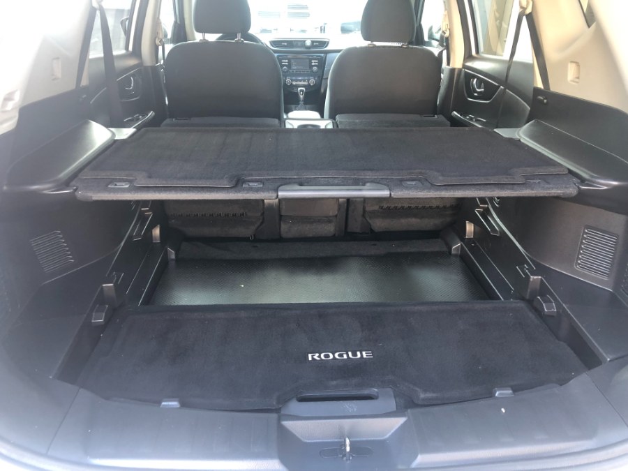 Used Nissan Rogue AWD SV 2017 | Bristol Auto Center LLC. Bristol, Connecticut Used Nissan Rogue AWD SV 2017 | Bristol Auto Center LLC. Bristol, Connecticut