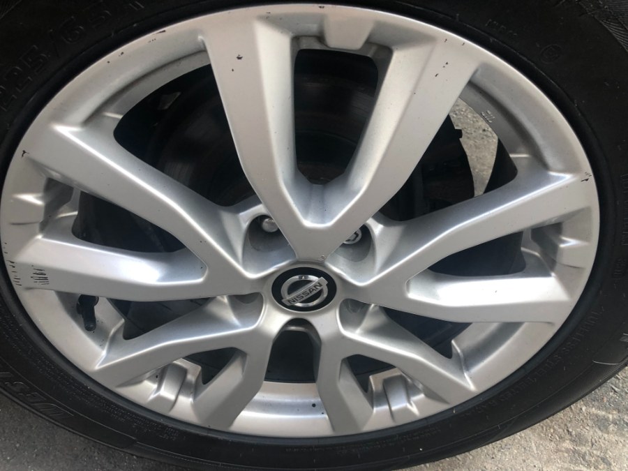 Used Nissan Rogue AWD SV 2017 | Bristol Auto Center LLC. Bristol, Connecticut Used Nissan Rogue AWD SV 2017 | Bristol Auto Center LLC. Bristol, Connecticut