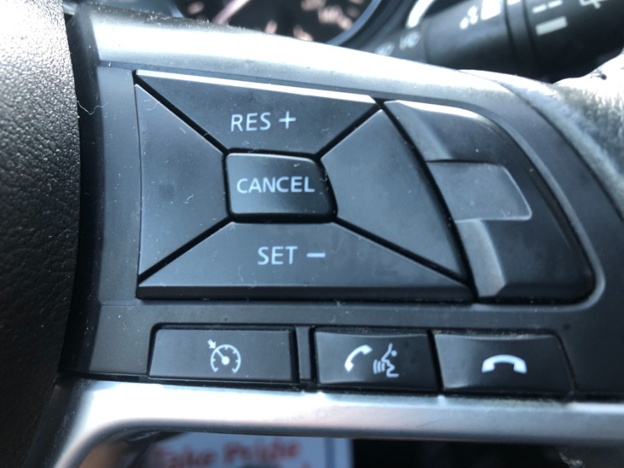 Used Nissan Rogue AWD SV 2017 | Bristol Auto Center LLC. Bristol, Connecticut Used Nissan Rogue AWD SV 2017 | Bristol Auto Center LLC. Bristol, Connecticut