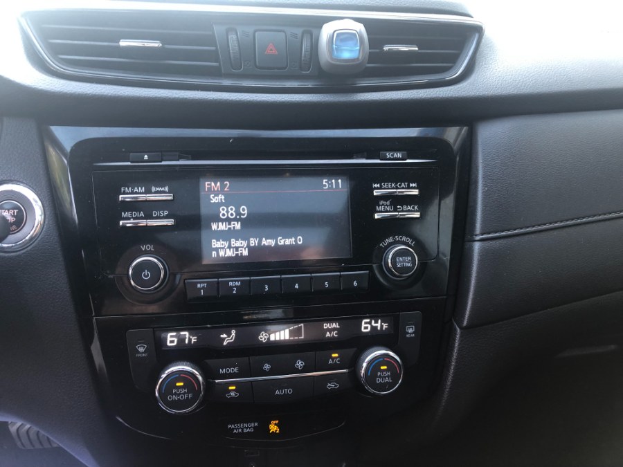Used Nissan Rogue AWD SV 2017 | Bristol Auto Center LLC. Bristol, Connecticut Used Nissan Rogue AWD SV 2017 | Bristol Auto Center LLC. Bristol, Connecticut