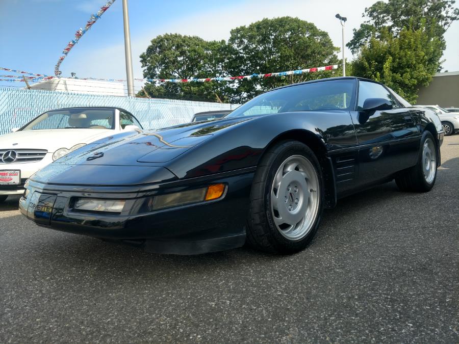 1992 Chevrolet Corvette 2dr Coupe Hatchback, available for sale in Wantagh, New York | Alpine Motors Inc. Wantagh, New York 1992 Chevrolet Corvette 2dr Coupe Hatchback, available for sale in Wantagh, New York | Alpine Motors Inc. Wantagh, New York