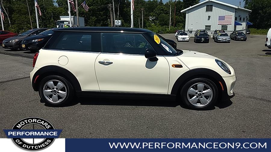 Used MINI Hardtop 2 Door Cooper FWD 2017 | Performance Motorcars Inc. Wappingers Falls, New York Used MINI Hardtop 2 Door Cooper FWD 2017 | Performance Motorcars Inc. Wappingers Falls, New York