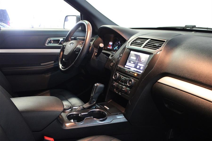 2016 Ford Explorer XLT, available for sale in Paterson, New Jersey | Fast Track Motors. Paterson, New Jersey 2016 Ford Explorer XLT, available for sale in Paterson, New Jersey | Fast Track Motors. Paterson, New Jersey