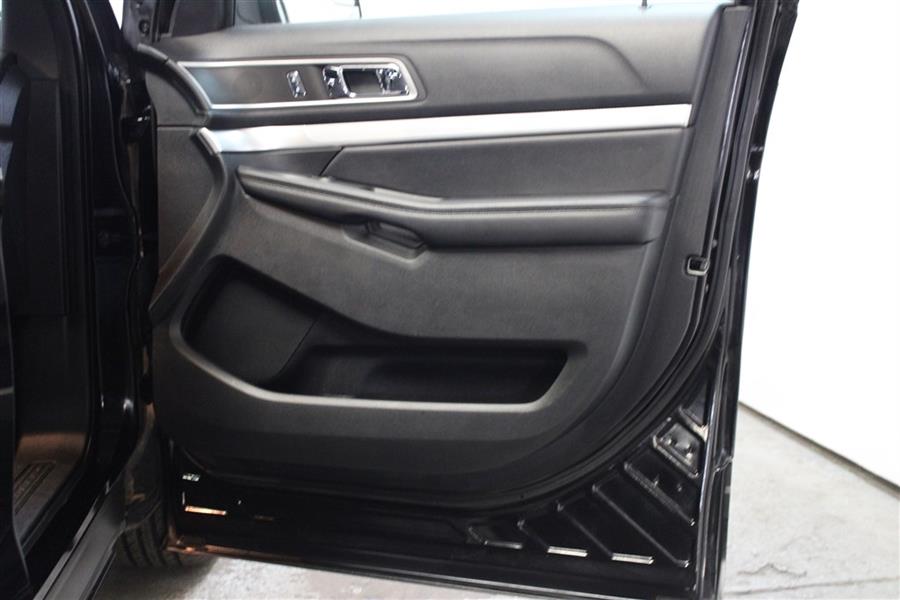 2016 Ford Explorer XLT, available for sale in Paterson, New Jersey | Fast Track Motors. Paterson, New Jersey 2016 Ford Explorer XLT, available for sale in Paterson, New Jersey | Fast Track Motors. Paterson, New Jersey