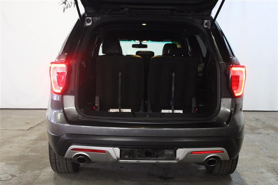 Used Ford Explorer XLT 2016 | Fast Track Motors. Paterson, New Jersey Used Ford Explorer XLT 2016 | Fast Track Motors. Paterson, New Jersey