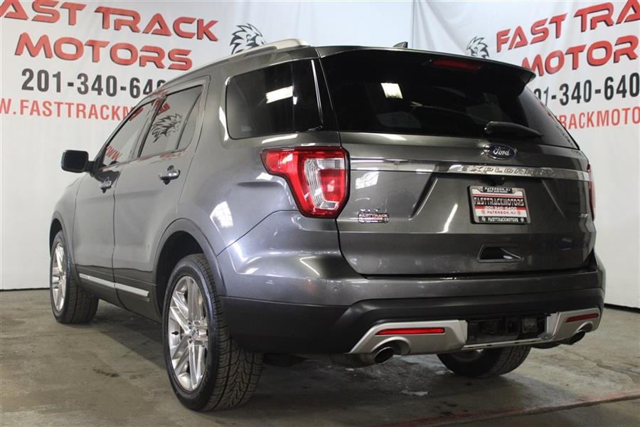 Used Ford Explorer XLT 2016 | Fast Track Motors. Paterson, New Jersey Used Ford Explorer XLT 2016 | Fast Track Motors. Paterson, New Jersey