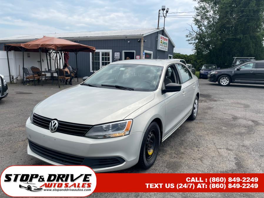 2011 Volkswagen Jetta Sedan 4dr Manual S, available for sale in East Windsor, Connecticut | Stop & Drive Auto Sales. East Windsor, Connecticut
