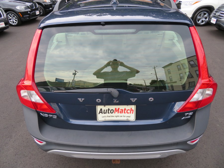 Used Volvo XC70 4dr Wgn 3.0T AWD w/Moonroof 2011 | Auto Match LLC. Waterbury, Connecticut Used Volvo XC70 4dr Wgn 3.0T AWD w/Moonroof 2011 | Auto Match LLC. Waterbury, Connecticut