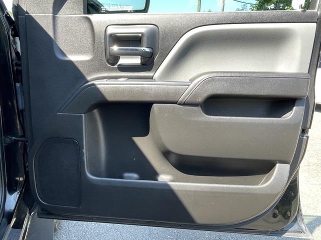 Used GMC Sierra 1500 Base 2017 | Blasius Federal Road. Brookfield, Connecticut Used GMC Sierra 1500 Base 2017 | Blasius Federal Road. Brookfield, Connecticut