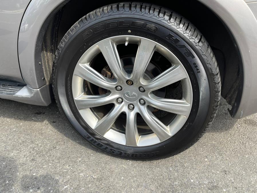 Used Infiniti QX56 4WD 4dr 8-passenger 2011 | JC Lopez Auto Sales Corp. Port Chester, New York Used Infiniti QX56 4WD 4dr 8-passenger 2011 | JC Lopez Auto Sales Corp. Port Chester, New York