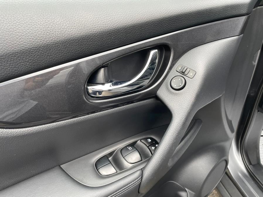 2018 Nissan Rogue AWD SV, available for sale in Jamaica, New York | Sunrise Autoland. Jamaica, New York 2018 Nissan Rogue AWD SV, available for sale in Jamaica, New York | Sunrise Autoland. Jamaica, New York