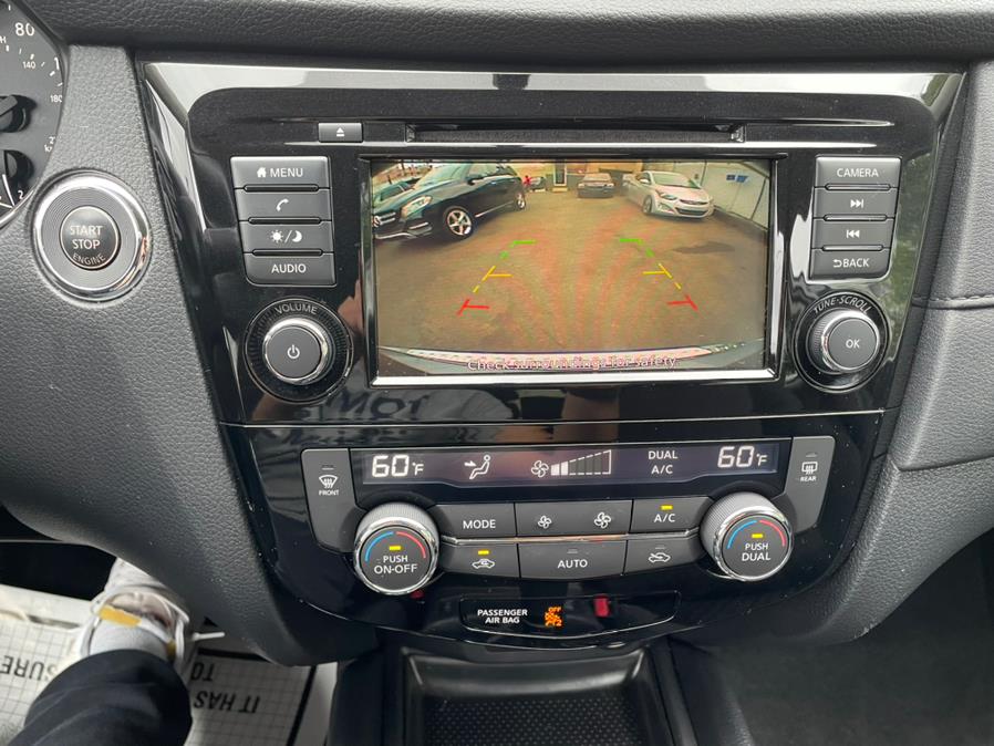 2018 Nissan Rogue AWD SV, available for sale in Jamaica, New York | Sunrise Autoland. Jamaica, New York 2018 Nissan Rogue AWD SV, available for sale in Jamaica, New York | Sunrise Autoland. Jamaica, New York