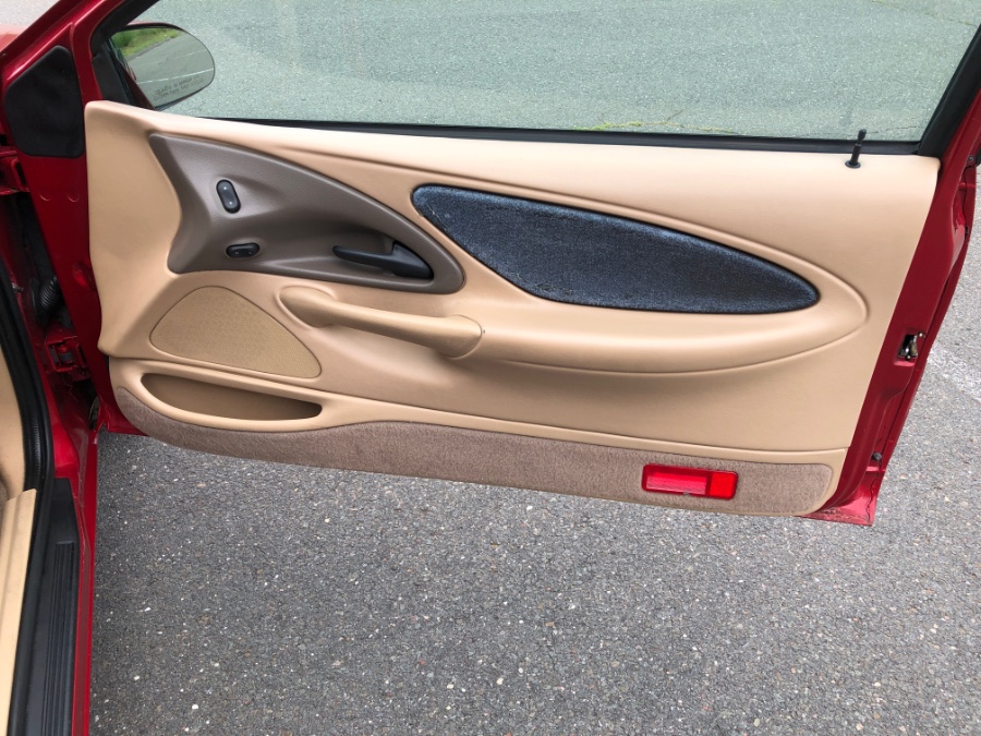 Used Mercury Cougar 2dr Cpe XR7 1997 | Farmington Auto Park LLC. Plainville, Connecticut Used Mercury Cougar 2dr Cpe XR7 1997 | Farmington Auto Park LLC. Plainville, Connecticut