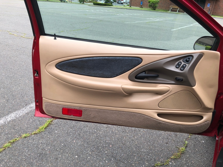 Used Mercury Cougar 2dr Cpe XR7 1997 | Farmington Auto Park LLC. Plainville, Connecticut Used Mercury Cougar 2dr Cpe XR7 1997 | Farmington Auto Park LLC. Plainville, Connecticut