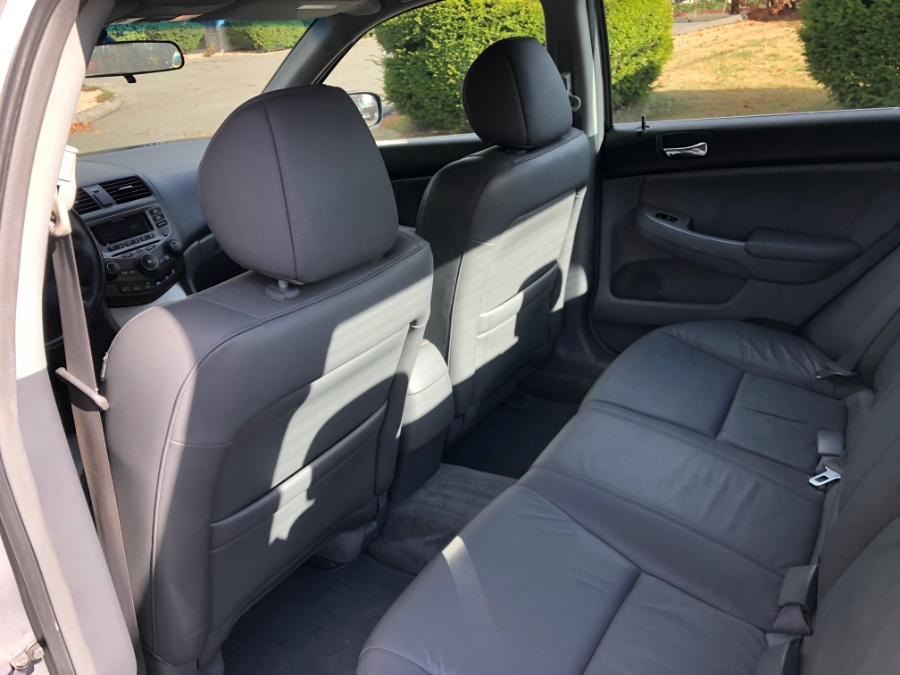 Used Honda Accord Sdn 4dr I4 AT EX-L 2007 | Farmington Auto Park LLC. Plainville, Connecticut Used Honda Accord Sdn 4dr I4 AT EX-L 2007 | Farmington Auto Park LLC. Plainville, Connecticut