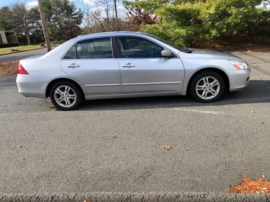 Used Honda Accord Sdn 4dr I4 AT EX-L 2007 | Farmington Auto Park LLC. Plainville, Connecticut Used Honda Accord Sdn 4dr I4 AT EX-L 2007 | Farmington Auto Park LLC. Plainville, Connecticut