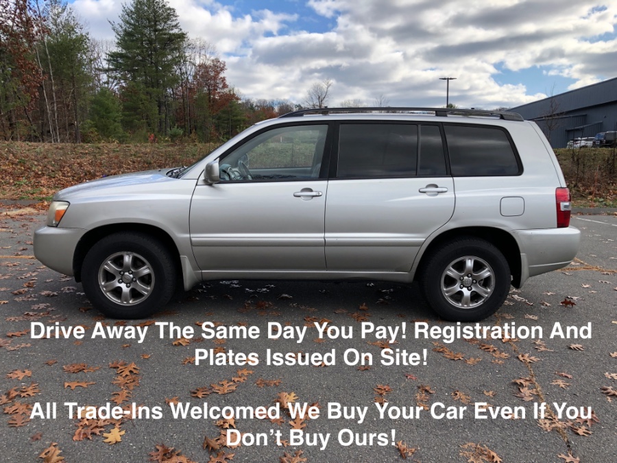 Used Toyota Highlander 4dr V6 4WD w/3rd Row (Natl) 2006 | Farmington Auto Park LLC. Plainville, Connecticut Used Toyota Highlander 4dr V6 4WD w/3rd Row (Natl) 2006 | Farmington Auto Park LLC. Plainville, Connecticut