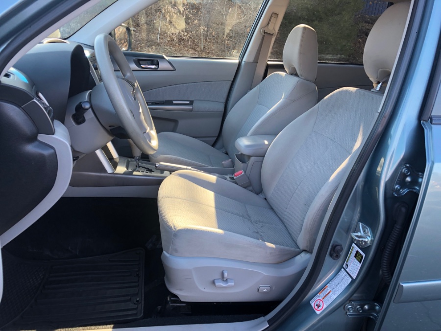 2011 Subaru Forester 4dr Auto 2.5X Premium w/All-Weather Pkg, available for sale in Plainville, Connecticut | Farmington Auto Park LLC. Plainville, Connecticut 2011 Subaru Forester 4dr Auto 2.5X Premium w/All-Weather Pkg, available for sale in Plainville, Connecticut | Farmington Auto Park LLC. Plainville, Connecticut