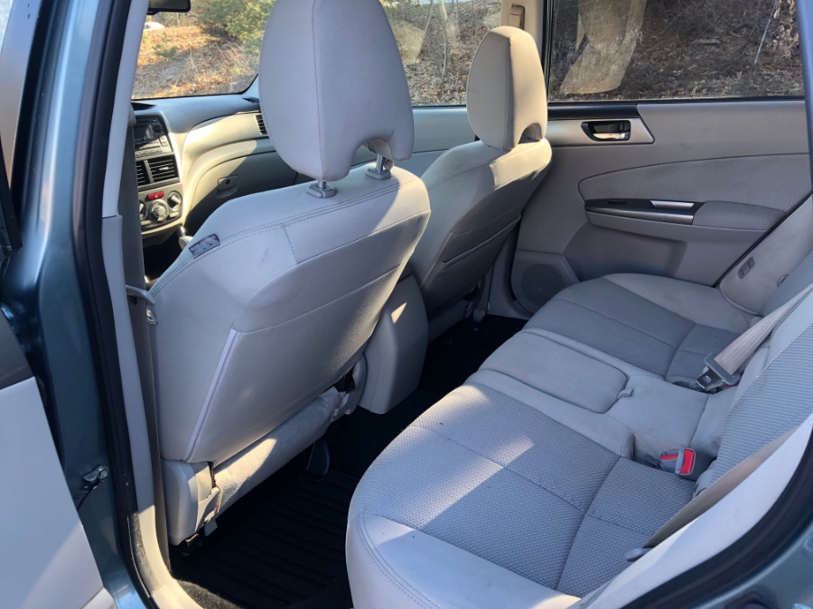 2011 Subaru Forester 4dr Auto 2.5X Premium w/All-Weather Pkg, available for sale in Plainville, Connecticut | Farmington Auto Park LLC. Plainville, Connecticut 2011 Subaru Forester 4dr Auto 2.5X Premium w/All-Weather Pkg, available for sale in Plainville, Connecticut | Farmington Auto Park LLC. Plainville, Connecticut