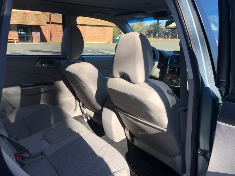 2011 Subaru Forester 4dr Auto 2.5X Premium w/All-Weather Pkg, available for sale in Plainville, Connecticut | Farmington Auto Park LLC. Plainville, Connecticut 2011 Subaru Forester 4dr Auto 2.5X Premium w/All-Weather Pkg, available for sale in Plainville, Connecticut | Farmington Auto Park LLC. Plainville, Connecticut