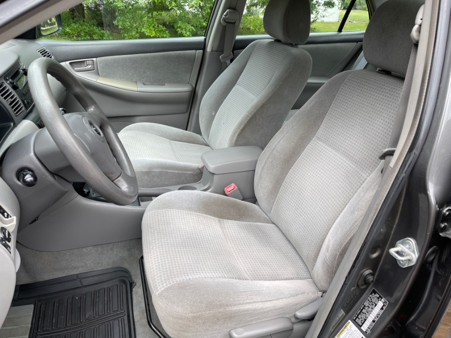 Used Toyota Corolla 4dr Sdn CE Manual (Natl) 2005 | Farmington Auto Park LLC. Plainville, Connecticut Used Toyota Corolla 4dr Sdn CE Manual (Natl) 2005 | Farmington Auto Park LLC. Plainville, Connecticut