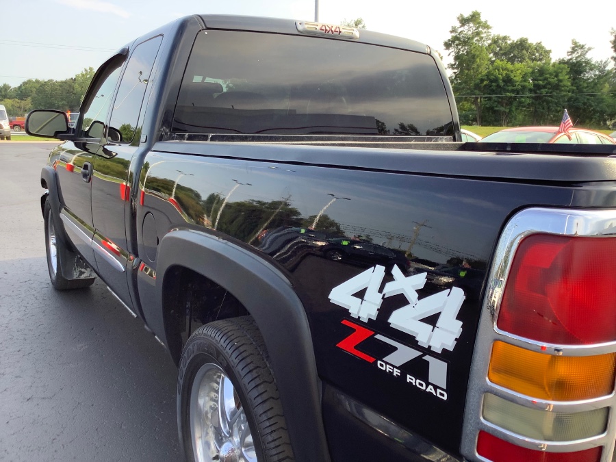 Used GMC Sierra 1500 Ext Cab 134.0" WB 4WD SLT 2006 | Marsh Auto Sales LLC. Ortonville, Michigan Used GMC Sierra 1500 Ext Cab 134.0" WB 4WD SLT 2006 | Marsh Auto Sales LLC. Ortonville, Michigan