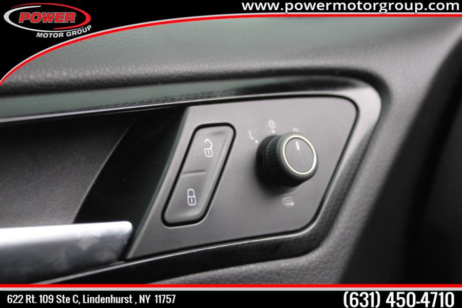 Used Volkswagen Golf R 4-Door Manual w/DCC/Nav 2017 | Power Motor Group. Lindenhurst, New York Used Volkswagen Golf R 4-Door Manual w/DCC/Nav 2017 | Power Motor Group. Lindenhurst, New York