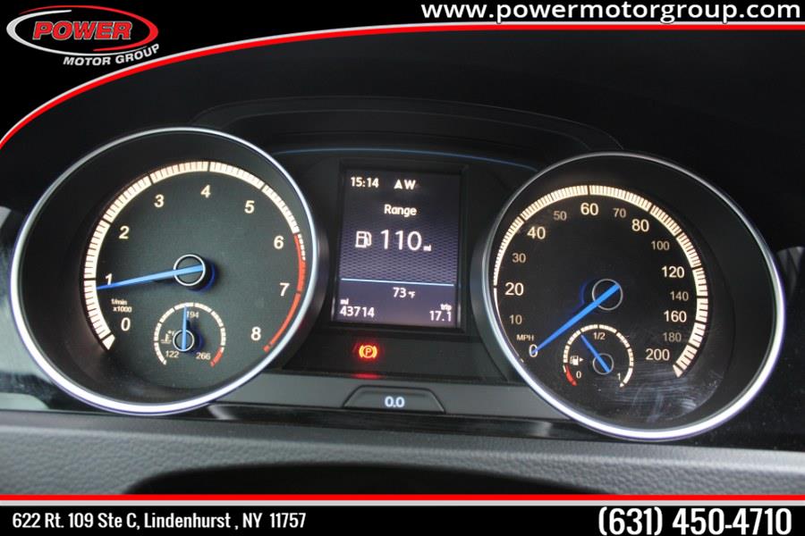 Used Volkswagen Golf R 4-Door Manual w/DCC/Nav 2017 | Power Motor Group. Lindenhurst, New York Used Volkswagen Golf R 4-Door Manual w/DCC/Nav 2017 | Power Motor Group. Lindenhurst, New York