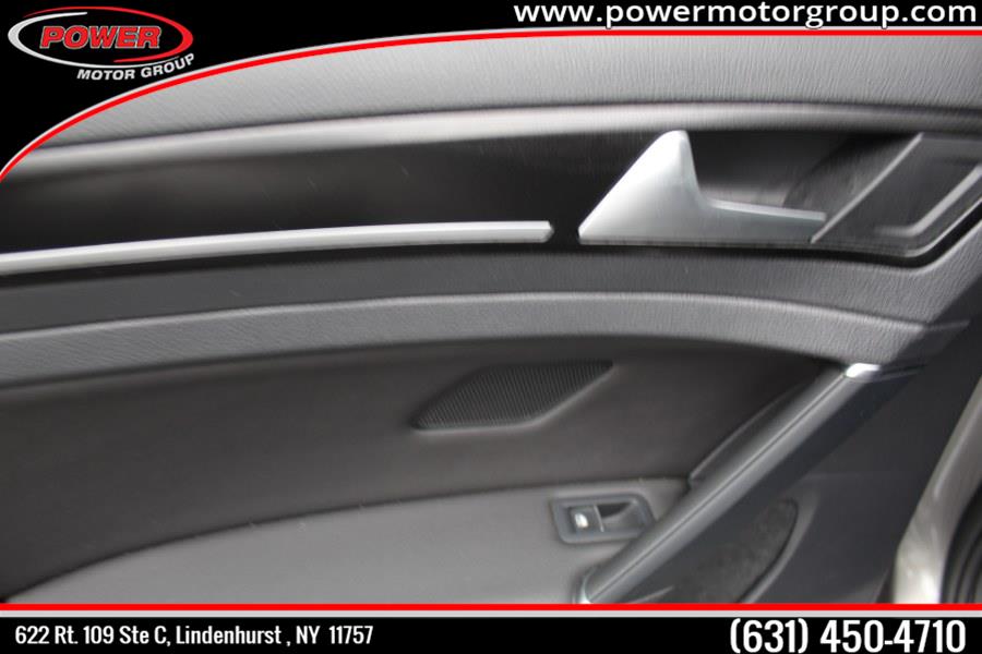 Used Volkswagen Golf R 4-Door Manual w/DCC/Nav 2017 | Power Motor Group. Lindenhurst, New York Used Volkswagen Golf R 4-Door Manual w/DCC/Nav 2017 | Power Motor Group. Lindenhurst, New York