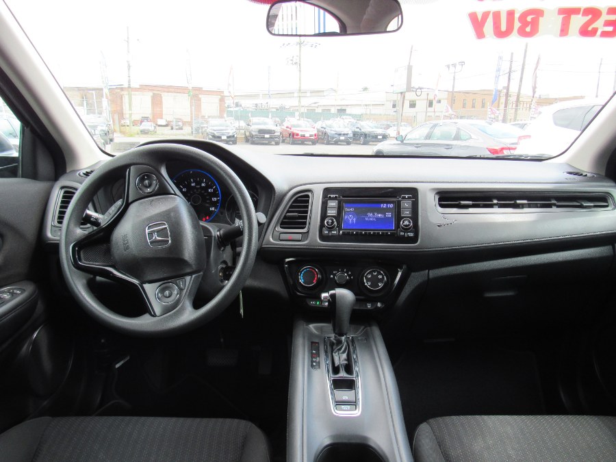 Used Honda HR-V LX AWD CVT 2018 | NJ Used Cars Center. Irvington, New Jersey Used Honda HR-V LX AWD CVT 2018 | NJ Used Cars Center. Irvington, New Jersey