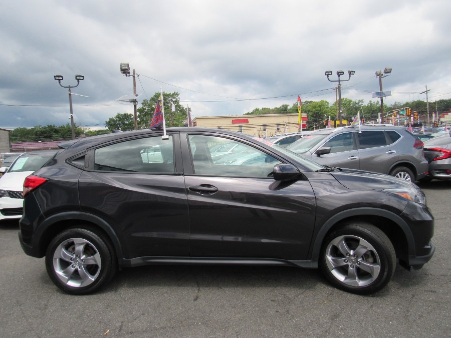 Used Honda HR-V LX AWD CVT 2018 | NJ Used Cars Center. Irvington, New Jersey Used Honda HR-V LX AWD CVT 2018 | NJ Used Cars Center. Irvington, New Jersey