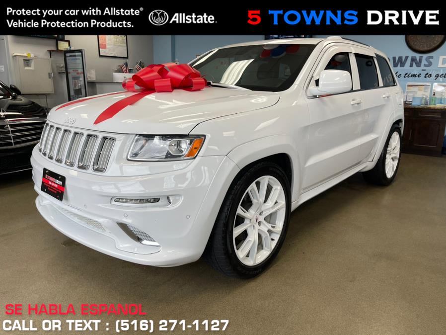 2014 Jeep Grand Cherokee 4WD 4dr Laredo Altitude, available for sale in Inwood, New York | 5 Towns Drive. Inwood, New York 2014 Jeep Grand Cherokee 4WD 4dr Laredo Altitude, available for sale in Inwood, New York | 5 Towns Drive. Inwood, New York