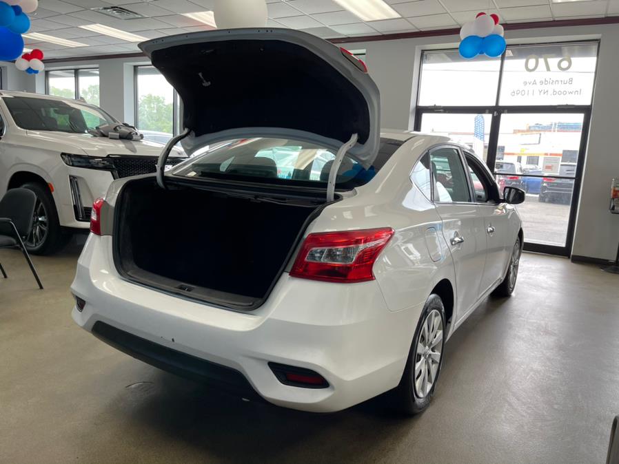 Used Nissan Sentra SV 2018 | 5 Towns Drive. Inwood, New York Used Nissan Sentra SV 2018 | 5 Towns Drive. Inwood, New York