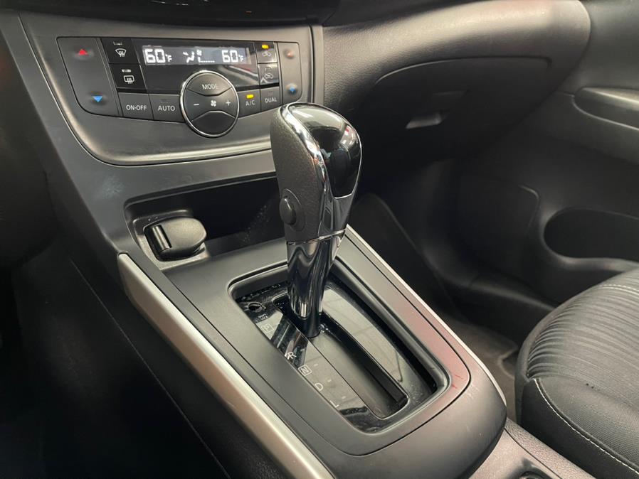 Used Nissan Sentra SV 2018 | 5 Towns Drive. Inwood, New York Used Nissan Sentra SV 2018 | 5 Towns Drive. Inwood, New York