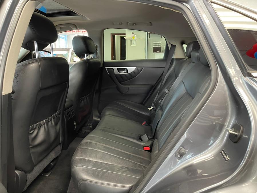 Used INFINITI QX70 RWD 4dr 2016 | 5 Towns Drive. Inwood, New York Used INFINITI QX70 RWD 4dr 2016 | 5 Towns Drive. Inwood, New York