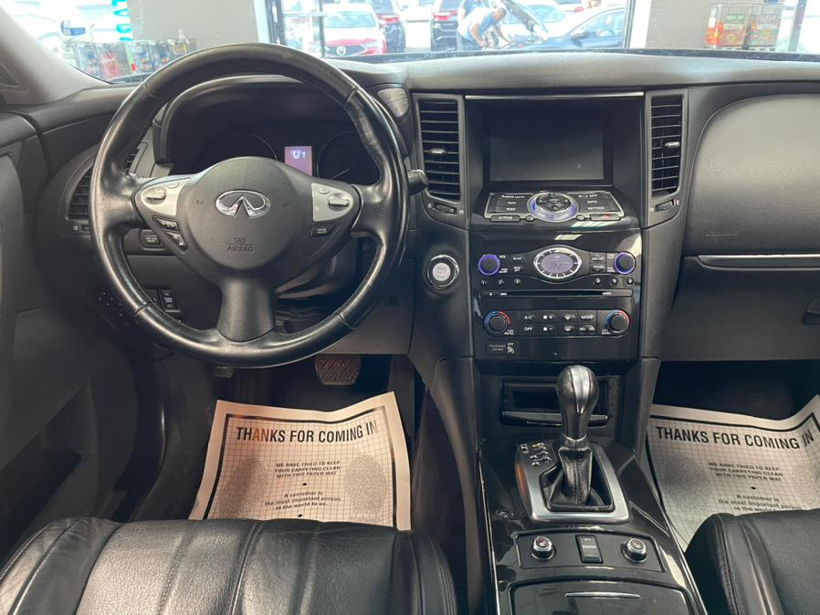 Used INFINITI QX70 RWD 4dr 2016 | 5 Towns Drive. Inwood, New York Used INFINITI QX70 RWD 4dr 2016 | 5 Towns Drive. Inwood, New York