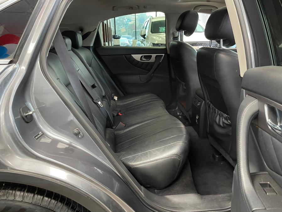Used INFINITI QX70 RWD 4dr 2016 | 5 Towns Drive. Inwood, New York Used INFINITI QX70 RWD 4dr 2016 | 5 Towns Drive. Inwood, New York